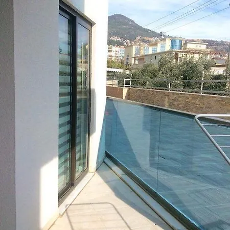 Granada City شقة